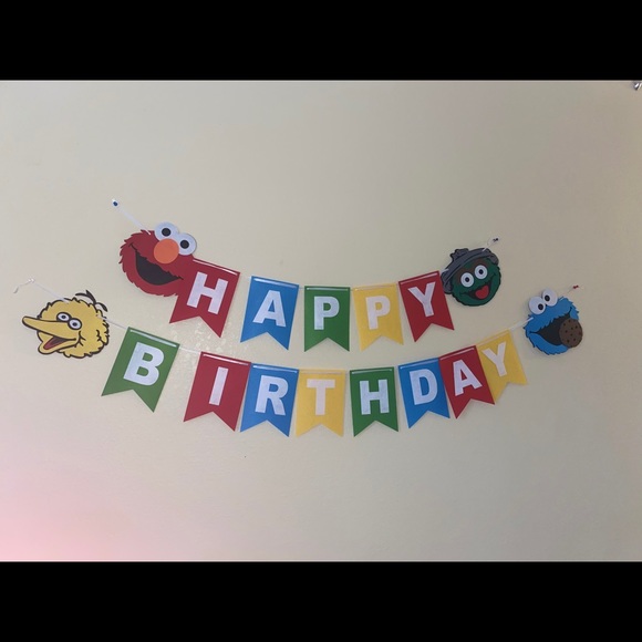 Party supplies - Picture 3 of 3